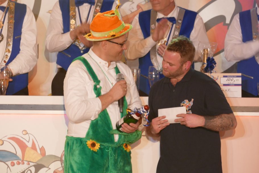 Michael Raschemann - CEO Energiequelle Michael Raschemann - CEO Energiequelle